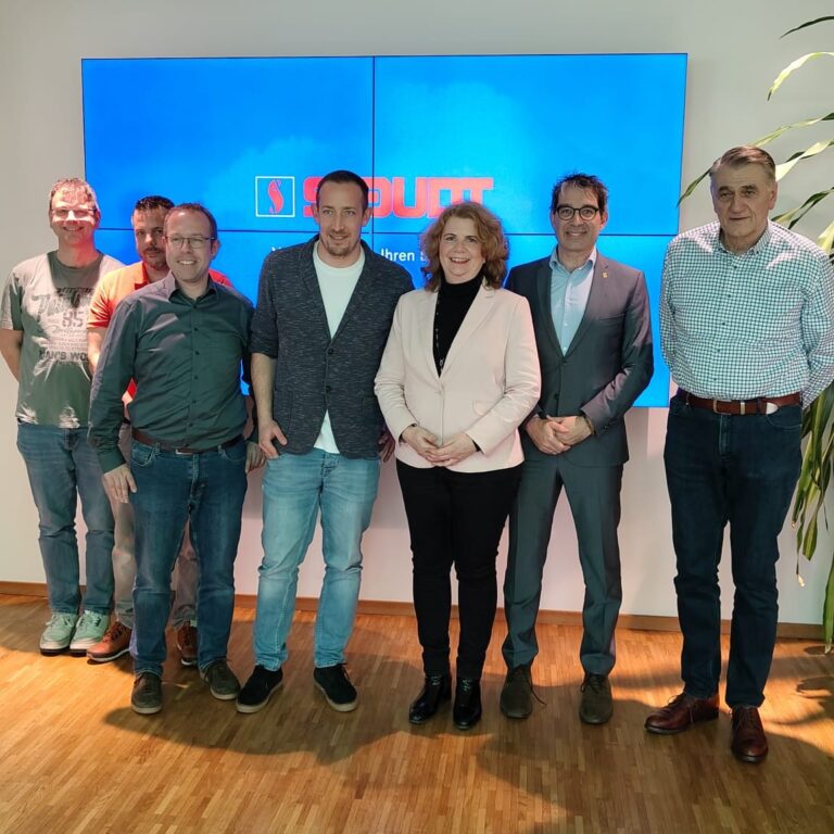 Nicole Heger und Dr. Andre Baumann besuchen Firma Staudt in Ubstadt Weiher